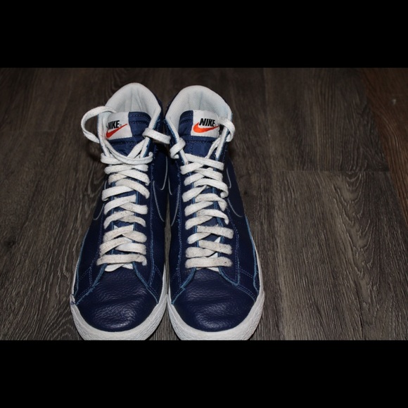 Nike Blazers Navy Blue - Picture 3 of 4